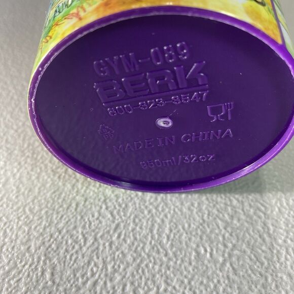 BERK Zombieville Plastic Drinking Cup Halloween 3D Zombie Topper Straw 32 Oz - Picture 6 of 7